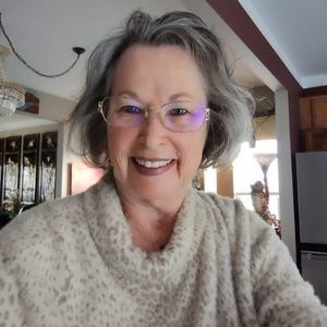 Meet your Posher, Nancy